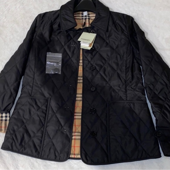 Burberry Black Quilted Coat with Iconic Check Lining